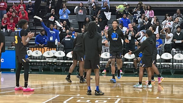 Pontiac Arts & Technology Academy Boys Basketball