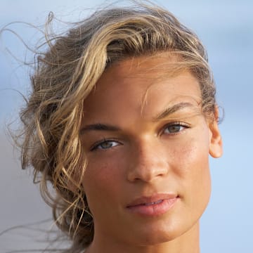 Anna Hall was photographed by Ben Horton at The Boca Raton. Swimsuit by HAUS OF PINKLEMONAID.