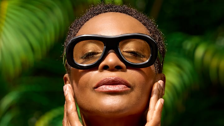 Roshumba Williams was photographed by Yu Tsai in Jamaica. Sunglasses by Poppy Lissiman. Roshumba Williams was photographed by Yu Tsai in Jamaica. Sunglasses by Poppy Lissiman.