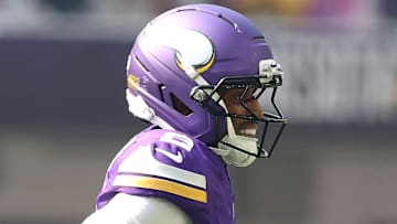 Minnesota Vikings CB Isaiah Rodgers
