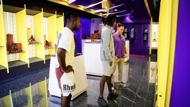 LSU Football target DJ Pickett meets with LSU standout Patrick Peterson during Pickett's official visit to Baton Rouge.