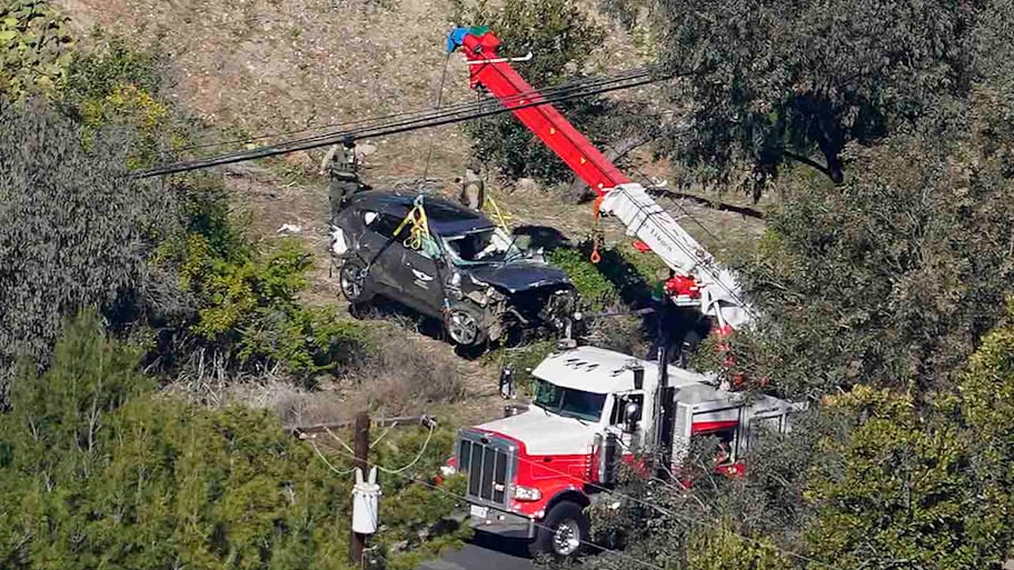 Tiger Woods 2021 car crash