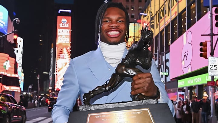 Heisman winner Travis Hunter's fiancée loves one NFL team in particular