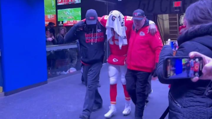 Chiefs quarterback Patrick Mahomes suffered an apparent leg injury in the fourth quarter of Sunday's loss to the Chargers. Chiefs quarterback Patrick Mahomes suffered an apparent leg injury in the fourth quarter of Sunday's loss to the Chargers.