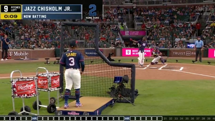 New York Yankees star Jazz Chisholm Jr. struggles in his 2025 Home Run Derby debut on Monday night. | Screengrab on Twitter/ @TalkinYanks