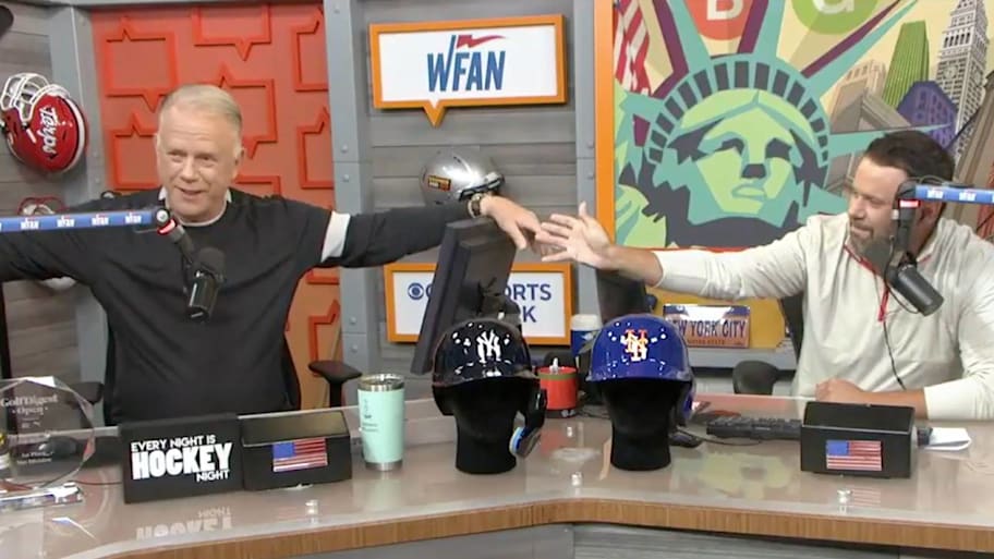 Boomer Esiason was miffed about his invite to the Bengals' Ring of Honor game this season. | Screengrab on Twitter/ @awfulannouncing