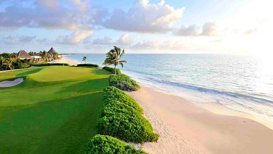 The seaside 15th hole