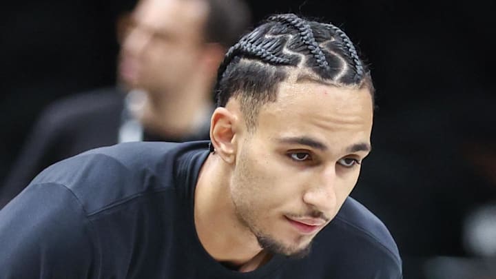 Zaccharie Risacher (10) warms up prior to the game against the Brooklyn Nets at Barclays Center