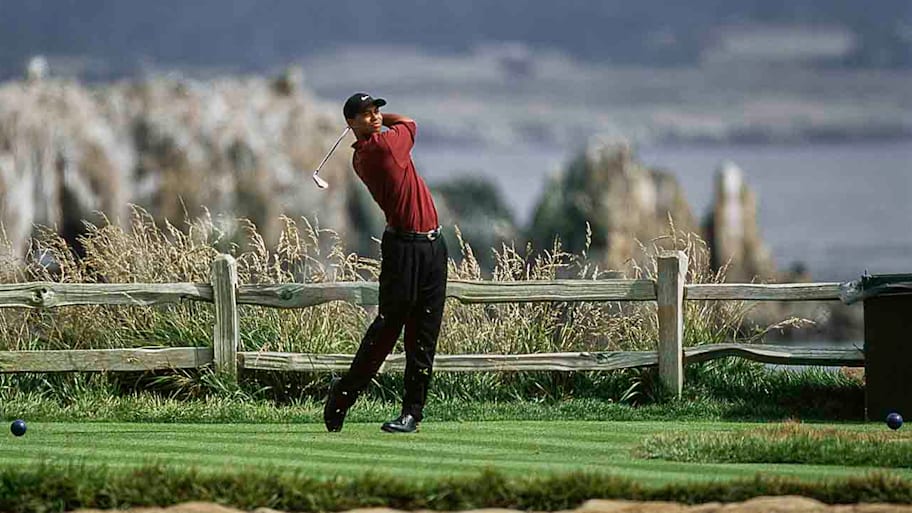 Tiger Woods's dominance was on full display at the 2000 U.S. Open. | David Cannon/Getty Images