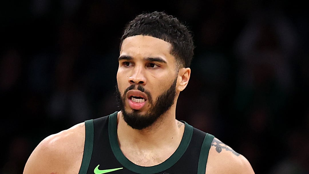 Cleveland Cavaliers v Boston Celtics