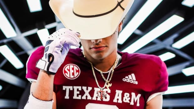 Oregon target Noah Mikhail on his visit to Texas A&M.