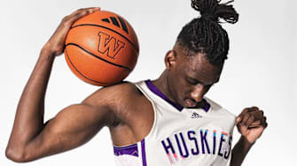 Mady Traore committed and signed with the UW basketball team. 