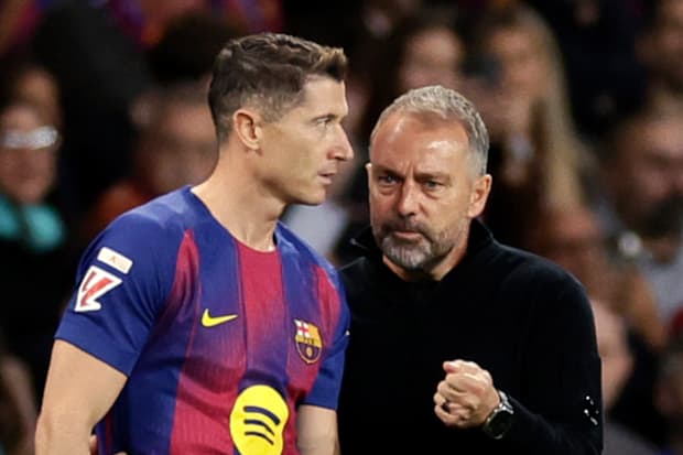 โรเบิร์ต เลวานดอฟสกี้ และ ฮันซี่ ฟลิค