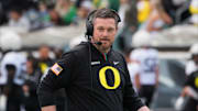 Oregon Ducks Coach Dan Lanning On NFL Jobs: ‘I’m Not Going Anywhere’