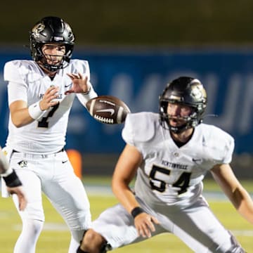 After defeating Rogers 31-28 two weeks ago, Bentonville followed that up with a 63-7 win over Springdale. 