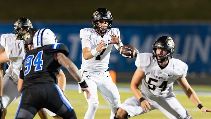 After defeating Rogers 31-28 two weeks ago, Bentonville followed that up with a 63-7 win over Springdale. 