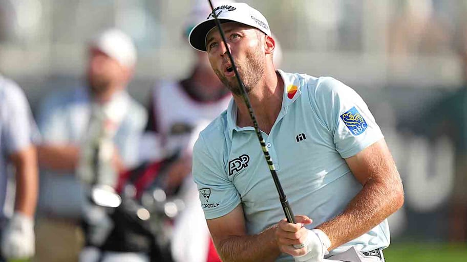 Sam Burns takes a one-shot lead into Sunday at Oakmont. | Erick W. Rasco/Sports Illustrated