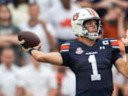 Auburn Tigers quarterback Payton Thorne throws a pass against the California Bears.