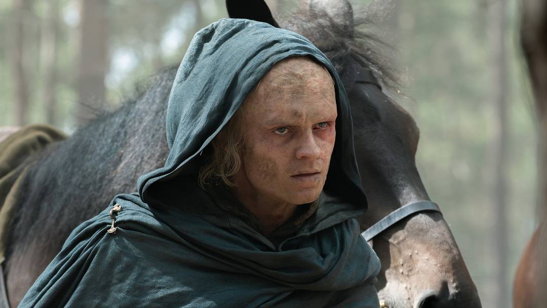 Tom Glynn-Carney as Aegon Targaryen in House of the Dragon season 3. 