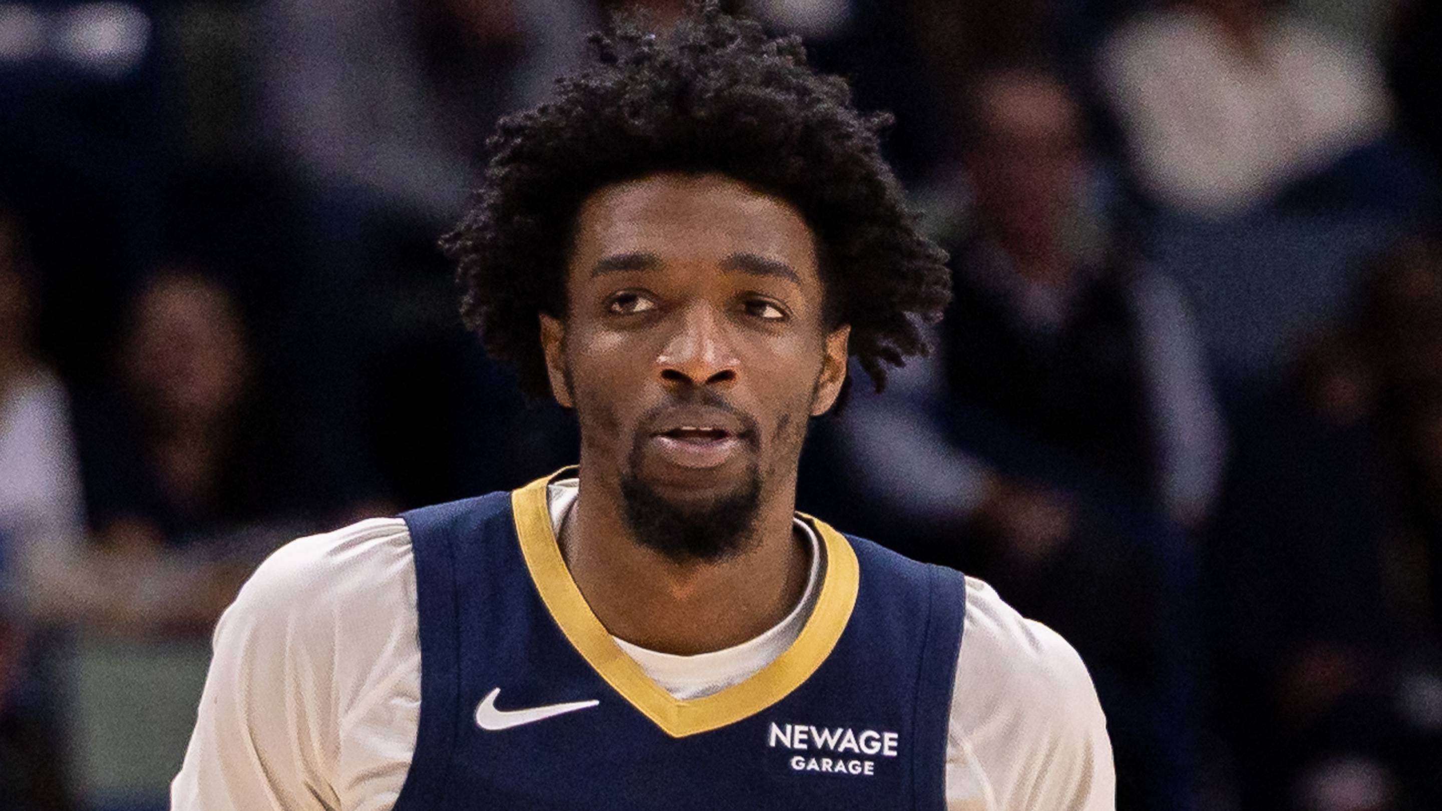 Hawks must avoid unforgivable trade blunder as Pelicans near implosion