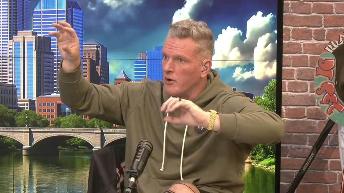 Pat Mcafee Calls Out Espn Stars Over Dispute With Youtube Tv