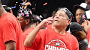 Houston coach Kelvin Sampson