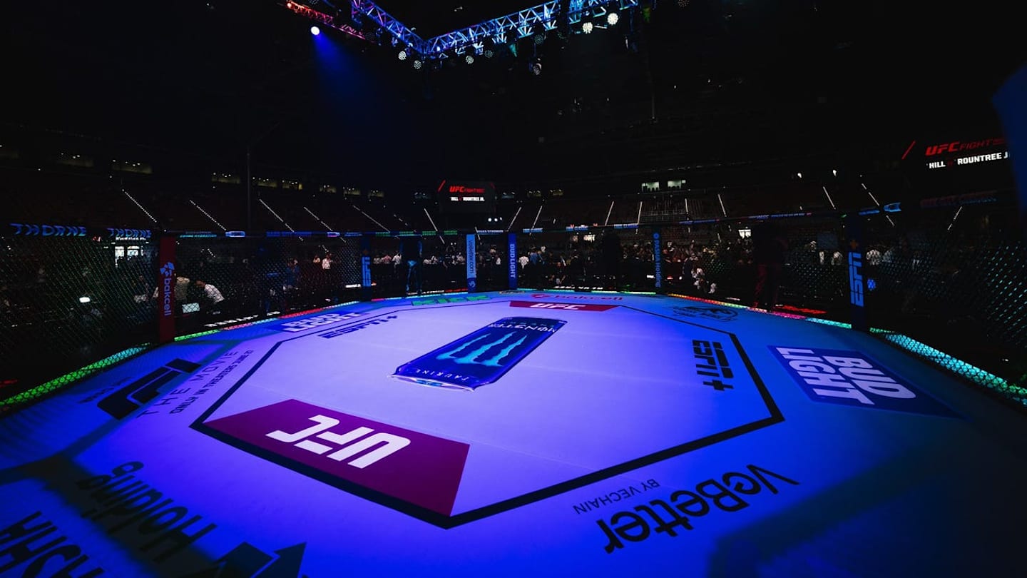 UFC Baku fighter details grisly injury sustained in epic 'Fight of the Night'