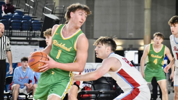 West Valley of Yakima won a battle of offensive fireworks with Richland in the Class 3A boys basketball quarterfinals.