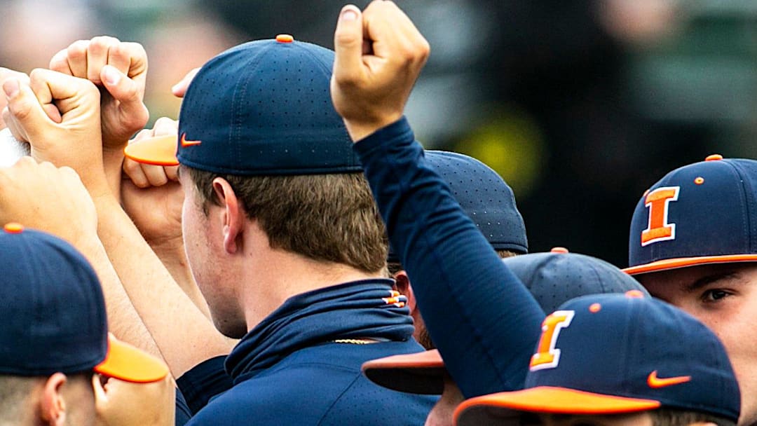 Illinois Fighting Illini players huddle up before a NCAA Big Ten Conference baseball game against Iowa, Friday, May 14, 2021, at Duane Banks Field in Iowa City, Iowa.