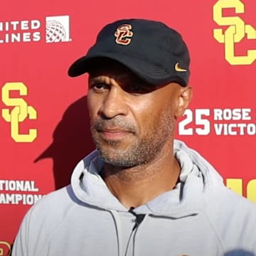 USC Trojans defensive coordinator D’Anton Lynn 