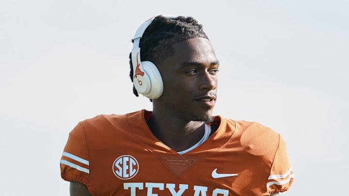 Texas WR Johntay Cook II sporting Beats by Dre headphones (Photo credit: Beats)