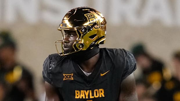 Baylor Bears tight end Michael Trigg  Mackey Award Oregon Ducks Kenyon Sadiq
