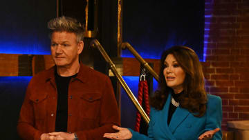 GORDON RAMSAY'S FOOD STARS: L-R: Mentors Gordon Ramsay Lisa Vanderpump in GORDON RAMSAY'S FOOD STARS “Bar Wars” episode airing Wednesday, June 5 (9:02-10:00 PM ET/PT) on FOX. 2022 Fox Media LLC. CR: FOX