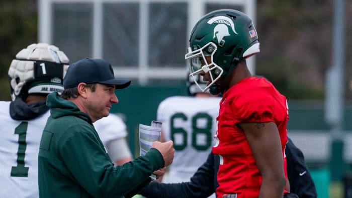 Michigan State's Jonathan Smith Pleased With Quarterback Progression
