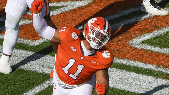 Clemson vs. Georgia odds and lines as Week 1 college football games get underway.