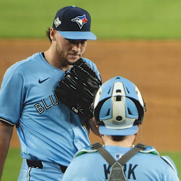 Blue Jays pitcher Trey Yesavage limited the Dodgers to one run on three hits in seven innings.