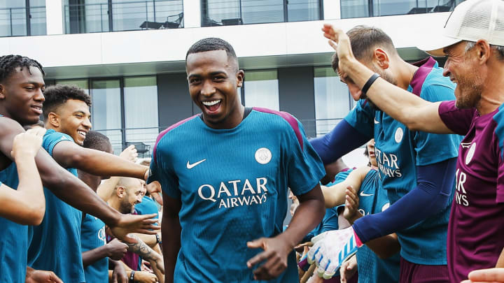 Willian Pacho faisait ses débuts avec le PSG