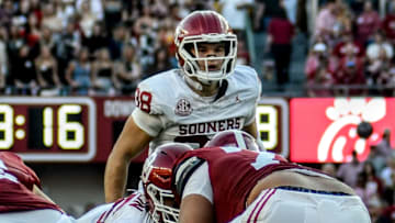 Oklahoma linebacker Owen Heinecke