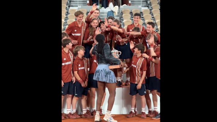 A nice moment after Gauff won her first French Open A nice moment after Gauff won her first French Open