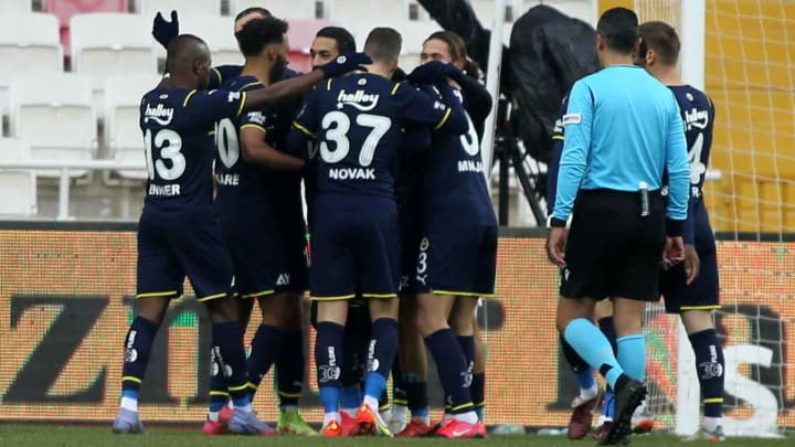 Fenerbahçe oyuncularının gol sevinci Fenerbahçe oyuncularının gol sevinci