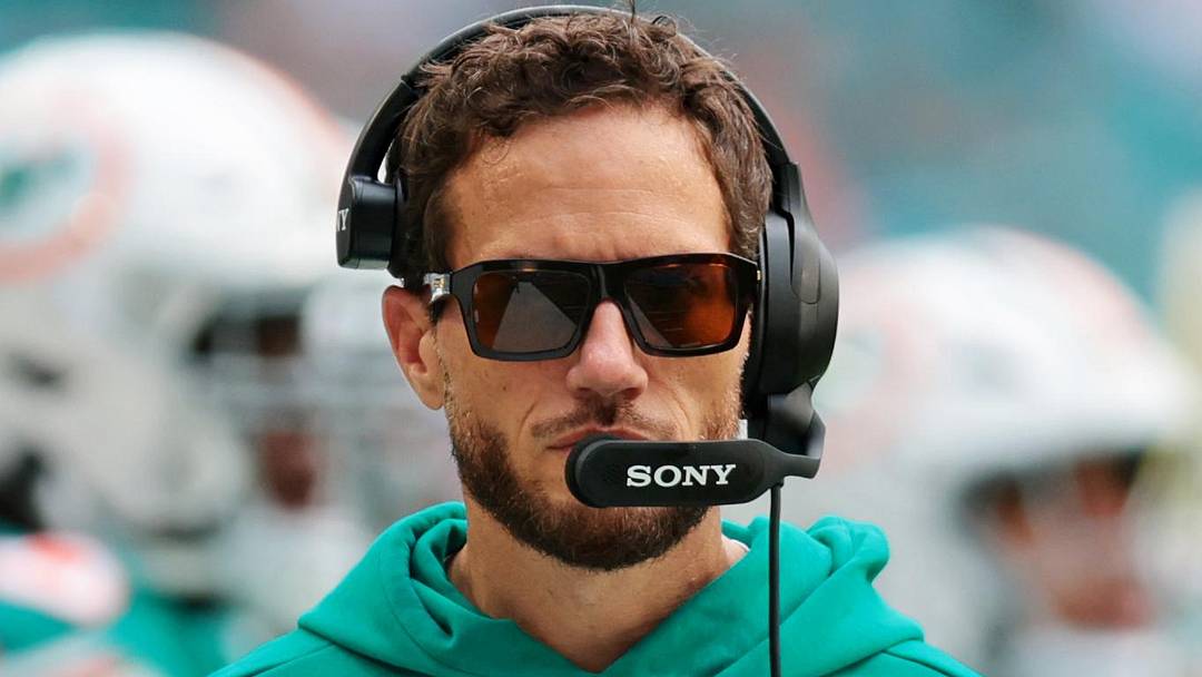 Miami Dolphins head coach Mike McDaniel