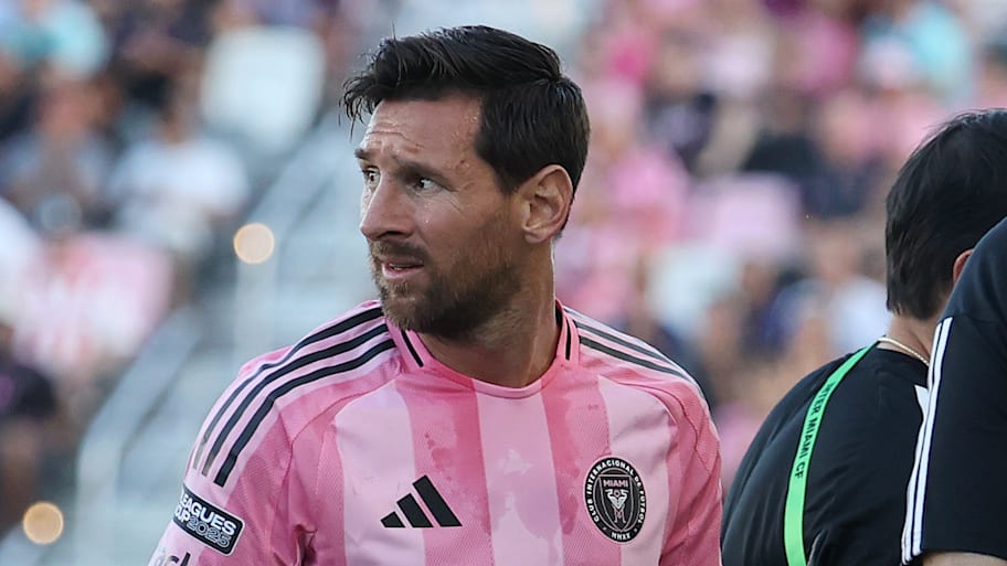 Messi has played 90 minutes 27 times for Inter Miami this season.  | Leonardo Fernandez/Getty Images