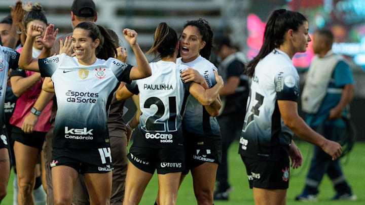 Millene, camisa 14 do Corinthians em 2024