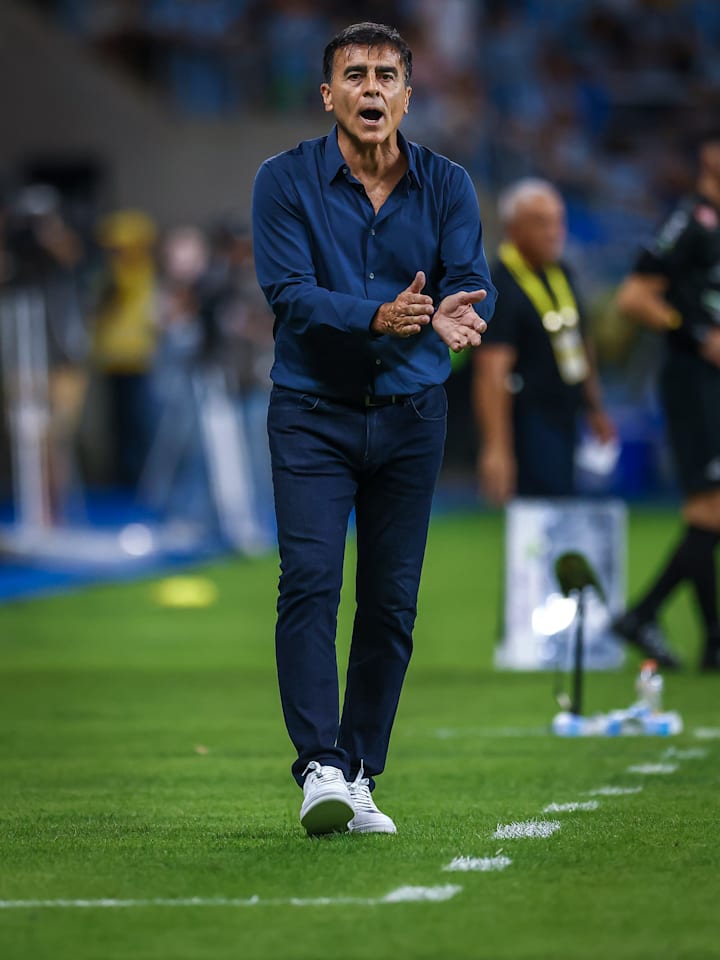 Gustavo Quinteros, técnico do Grêmio