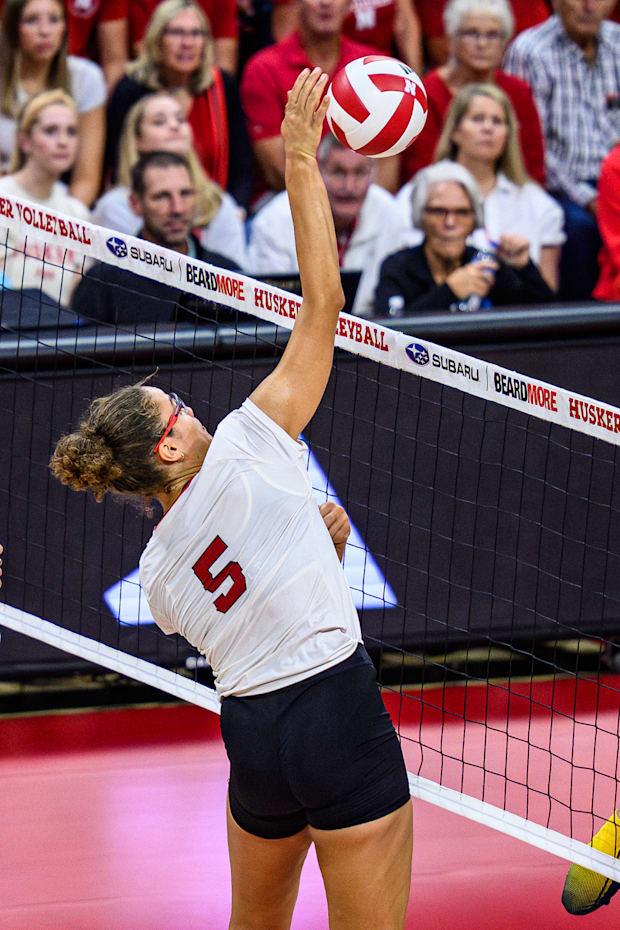 Rebekah Allick sends a kill in the third set. 