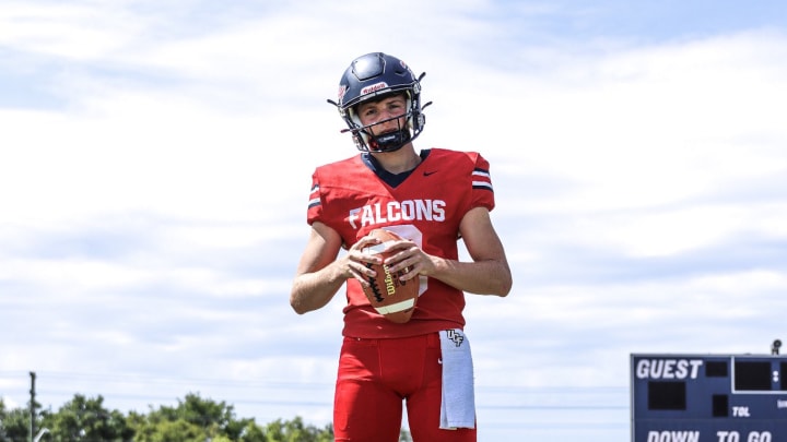 Fivay's Lincoln McManus returns as one of North Suncoast's top quarterbacks this fall 