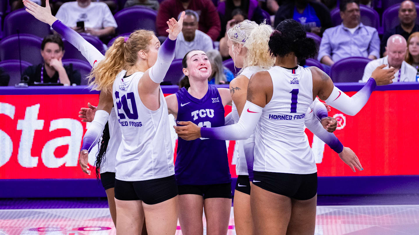 Top College Volleyball Teams Build Momentum Into Conference Play