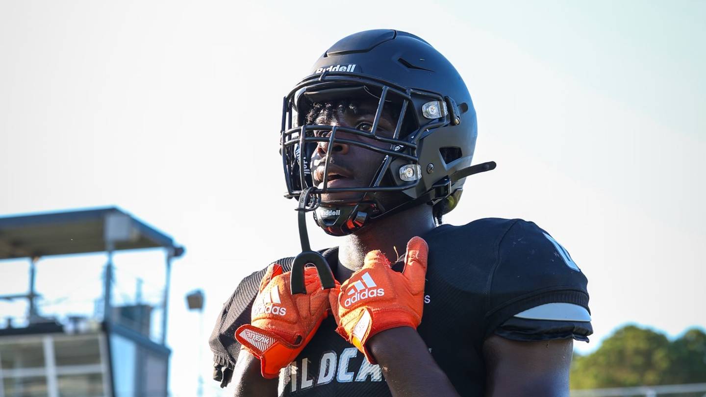 BREAKING: Georgia Football Earns Commitment From 5-Star Linebacker in 2025 Class