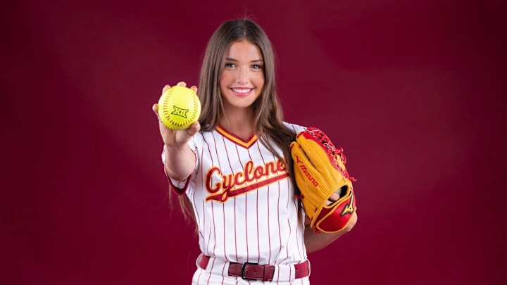 Kate Sandvick of Marshalltown committed to play softball at Iowa State.