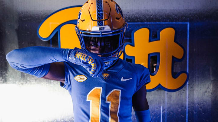 The Pitt Panthers are hosting Class of 2025 commitment in four-star defensive back Elijah Dotson on an official visit 